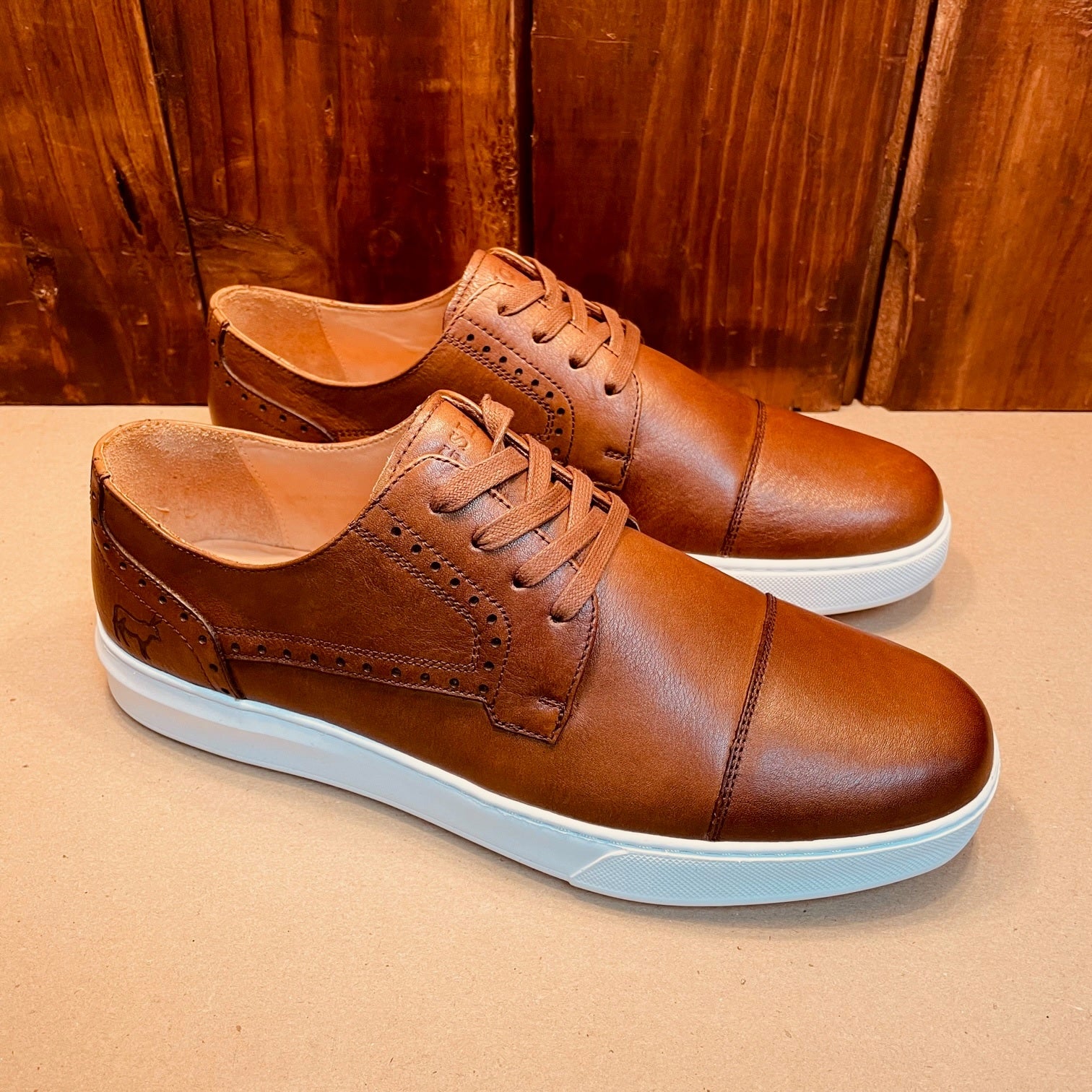 Kingsley Heath S Toe Cap Sneaker Tan/White
