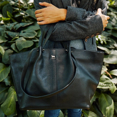 KH Rivet Shoulder Bag Mamba