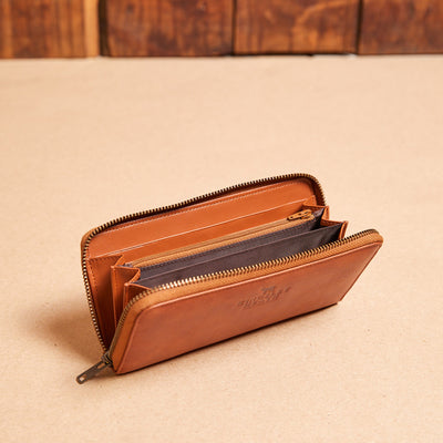 Kingsley Heath Cellphone Purse Tan