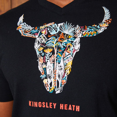 Doodle Elements Skull V-Neck Tee Mamba