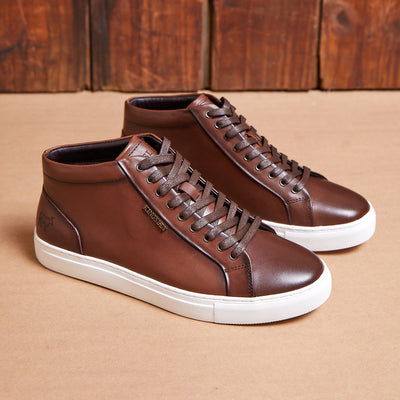 Kingsley Heath Metal Trim Chukka Choc/Brass/White