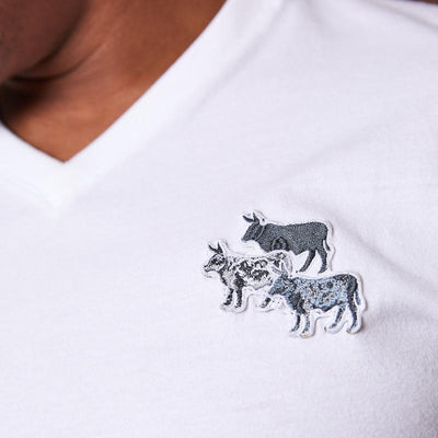 Kingsley Heath Stacked Badge V-Neck Tee Pelican